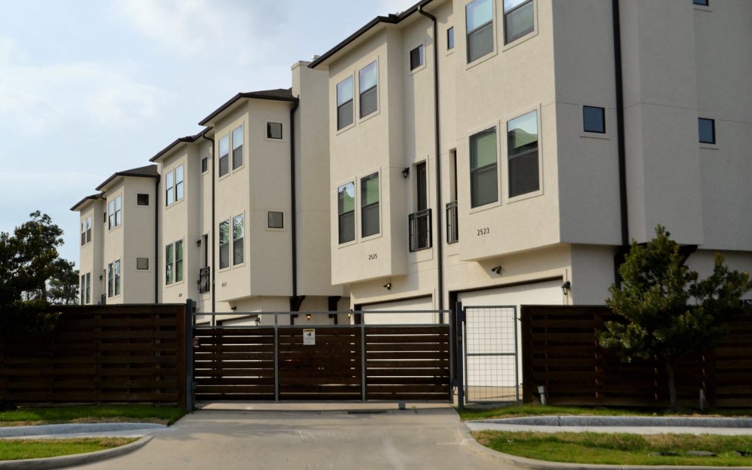 Condominiums vs. Townhouses: Which Is Best for You?